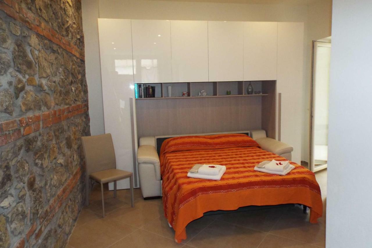 Cefalu Studio Room And Apartments Eksteriør billede