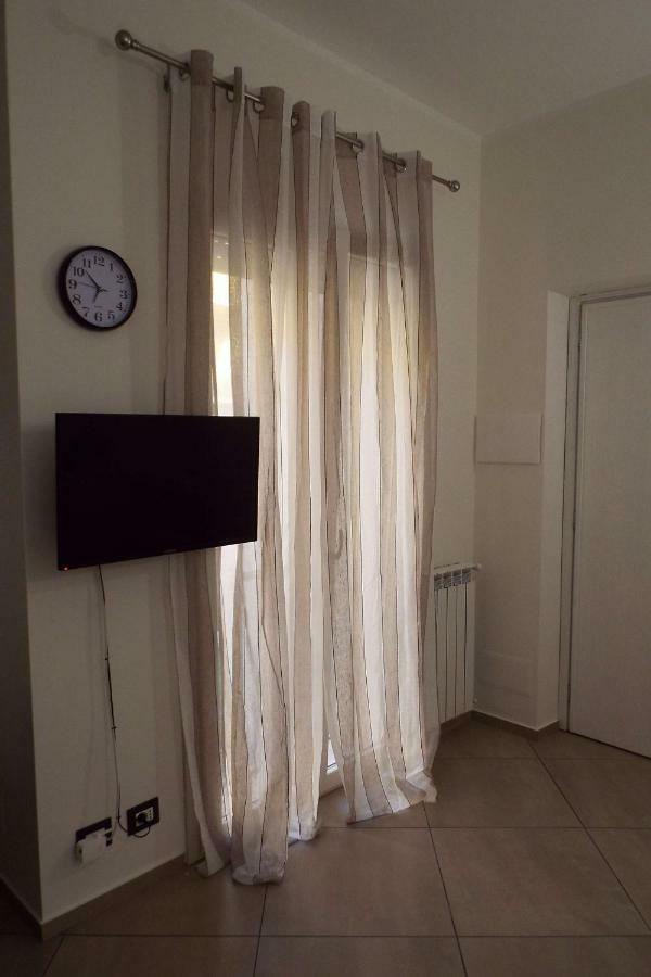 Cefalu Studio Room And Apartments Eksteriør billede
