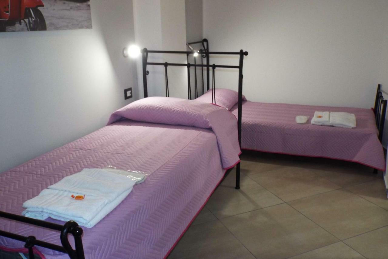 Cefalu Studio Room And Apartments Eksteriør billede