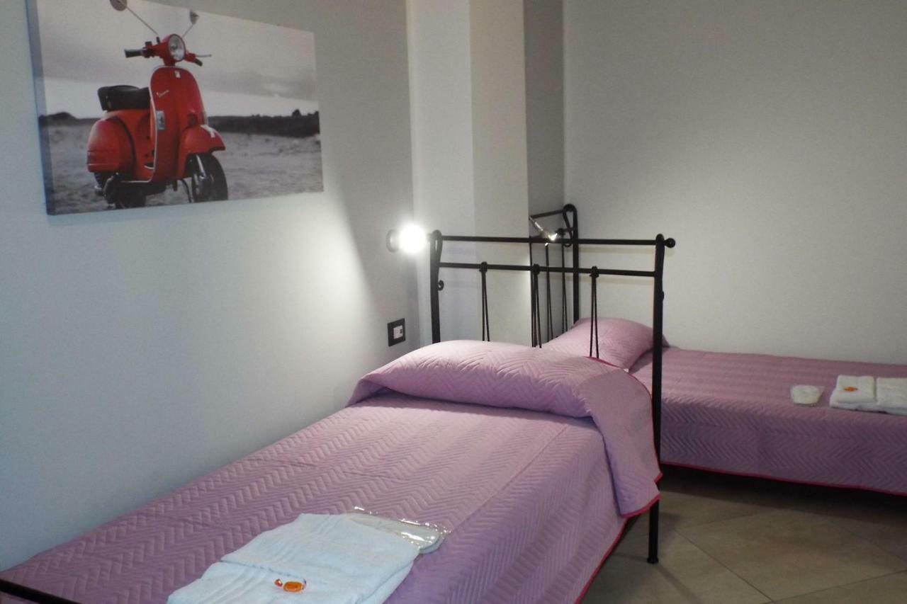 Cefalu Studio Room And Apartments Eksteriør billede
