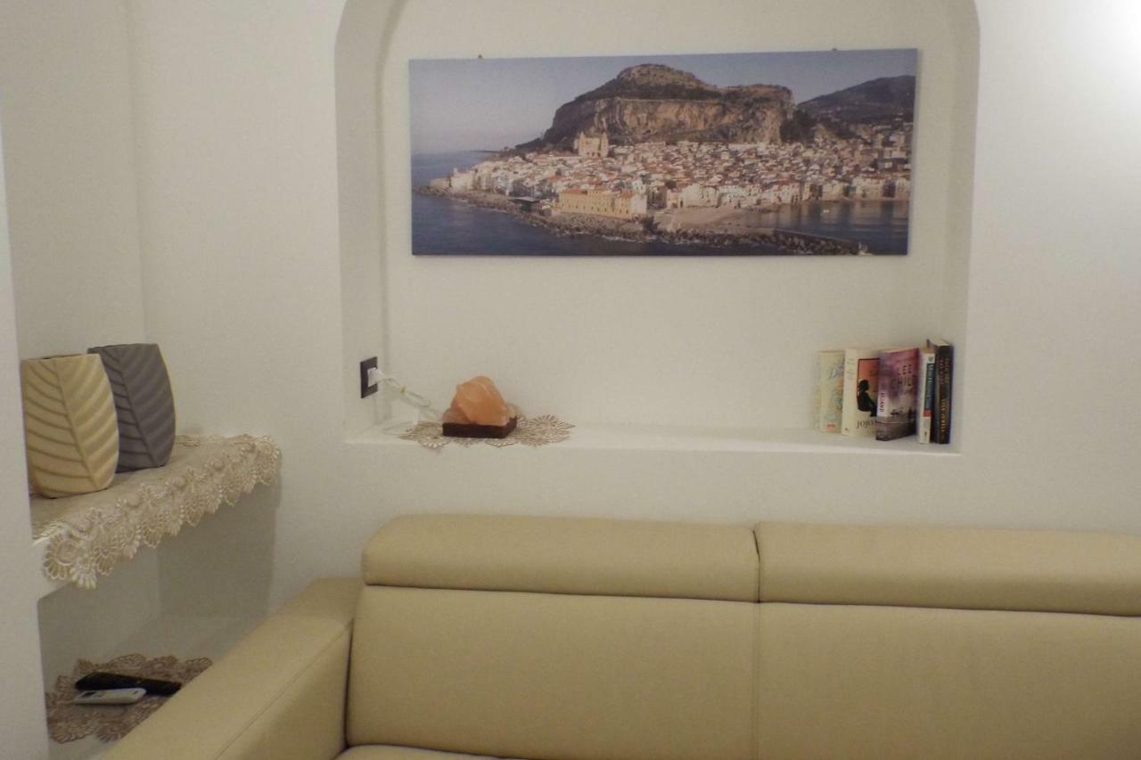 Cefalu Studio Room And Apartments Eksteriør billede